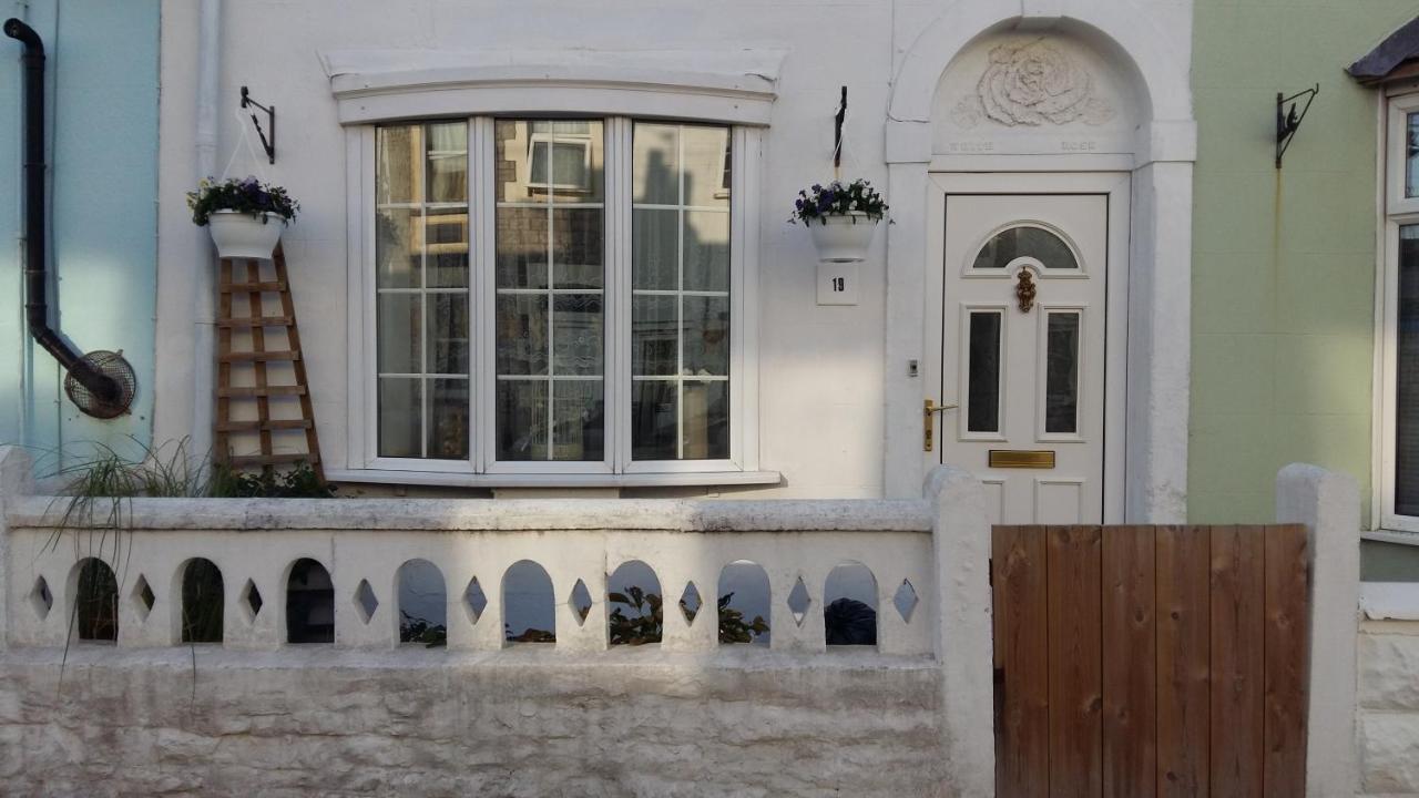 White Rose Cottage 滨海韦斯顿 外观 照片